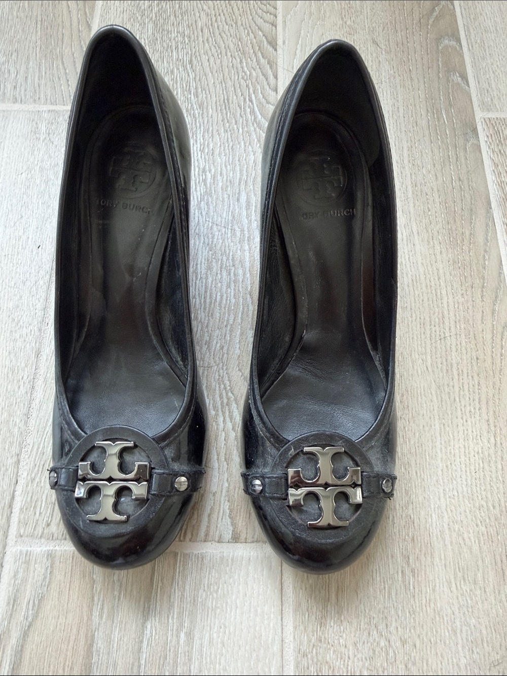 Tory Burch Black Leather Logo Chunky Heel